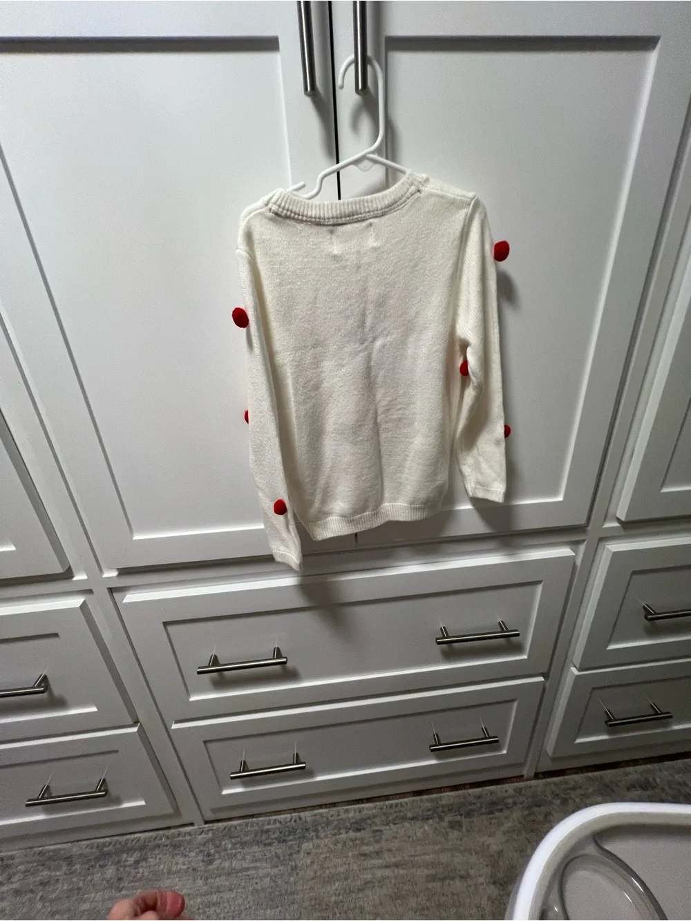 Adventurewear 360 let it snow sweater size 6